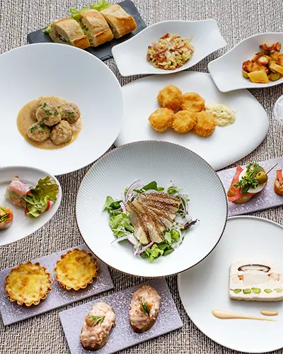 お一人様7,700円（税込・お料理 / お飲み物込み）より承っています。