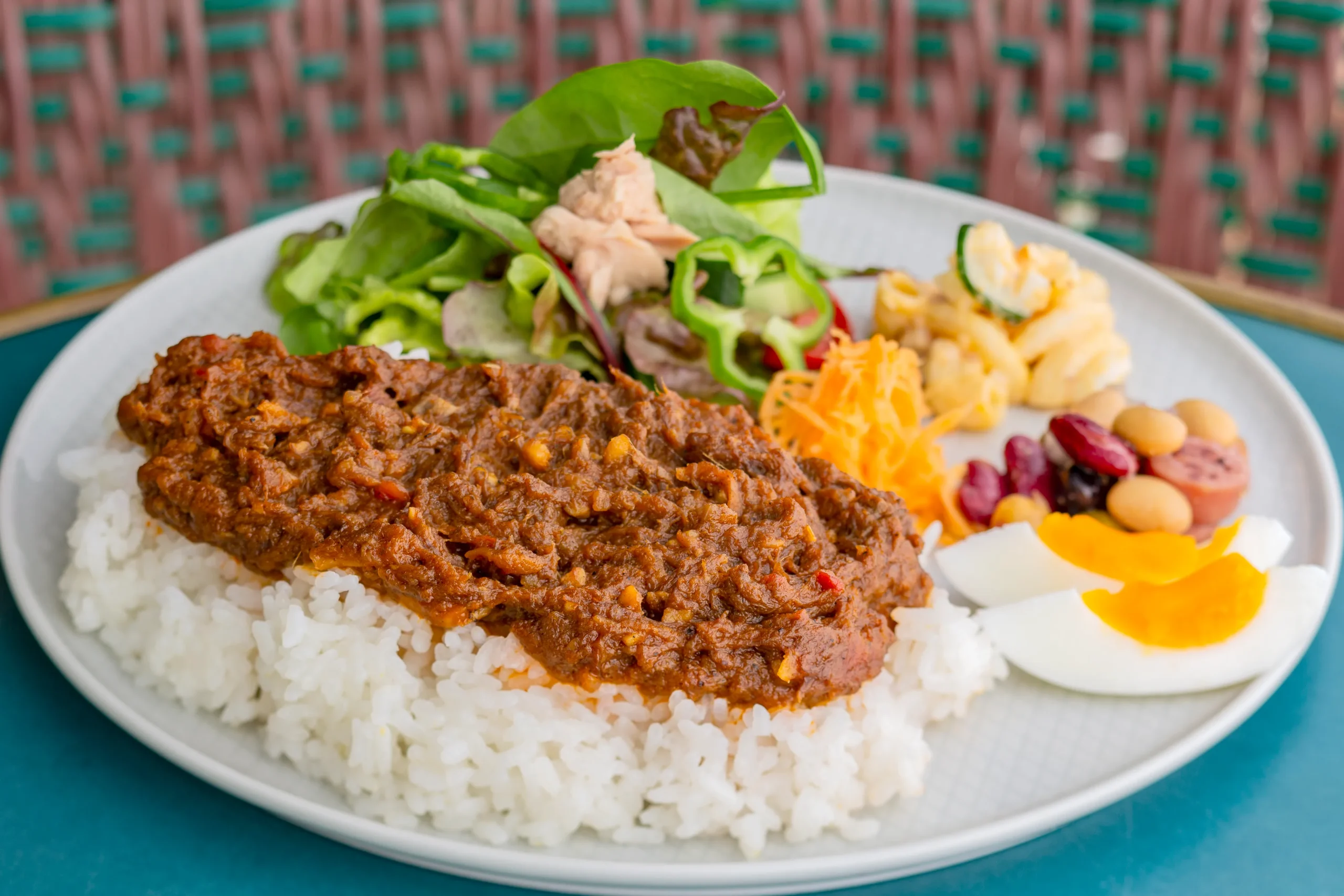 白老和牛の無水スパイスカレー（メニュー例）